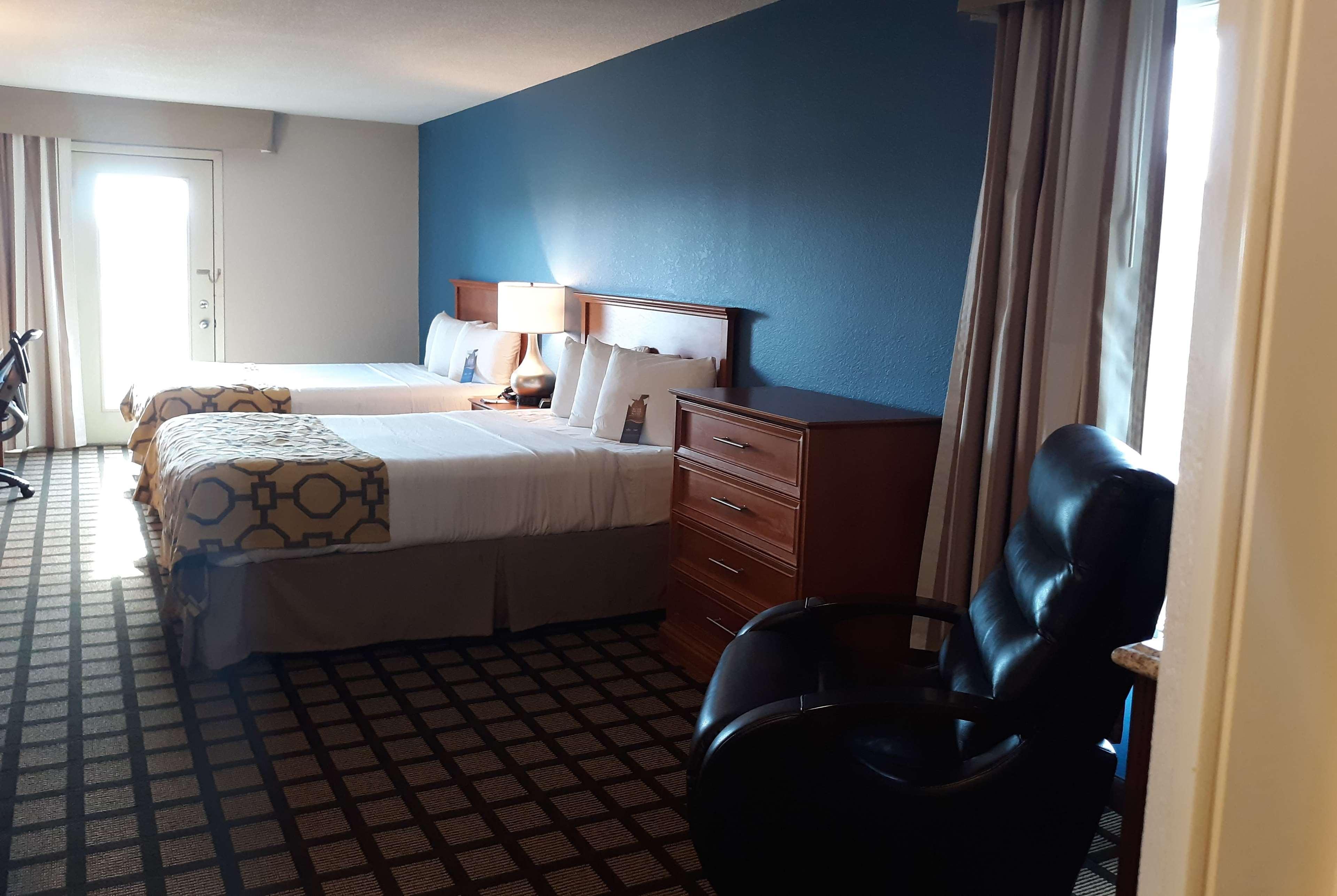 Baymont By Wyndham Mayo Clinic Area Motel